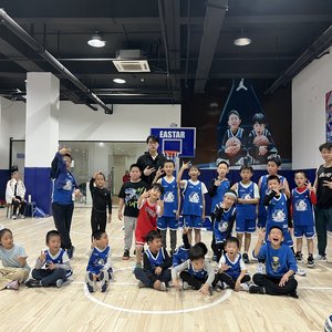  如何选择专业的篮球封闭训练营：全面指南与经验分享